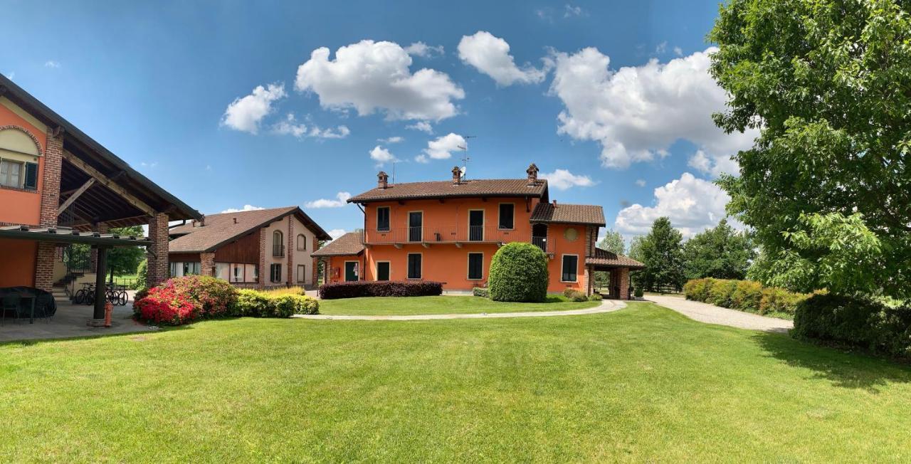 Villa Barcella Al Mulino à Robecco sul Naviglio Extérieur photo
